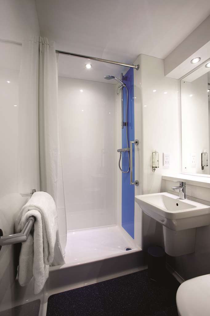 Travelodge ดรอยท์วิช ห้อง รูปภาพ